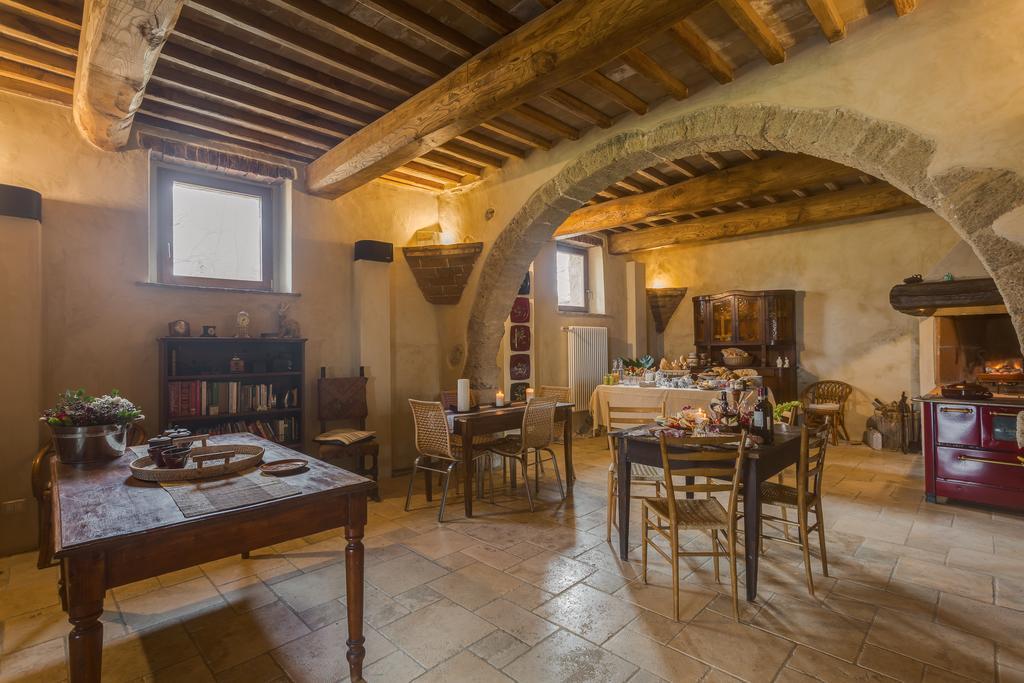 Agriturismo Le Canterie Radicondoli ภายนอก รูปภาพ