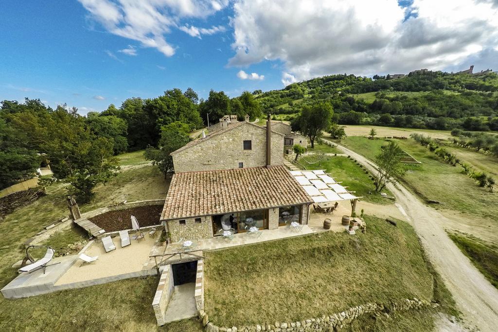 Agriturismo Le Canterie Radicondoli ภายนอก รูปภาพ
